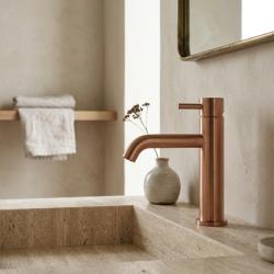 aquanello-eternal-single-handle-sink-faucet-brushed-copper